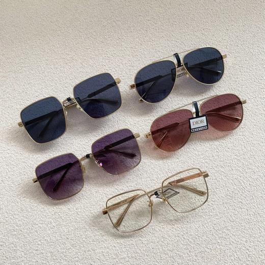 区别市场货！  老渠道     CD走秀系列   四色墨镜/光学镜架    飞行员墨镜  太阳镜  yuan厂订单！ 商品图0