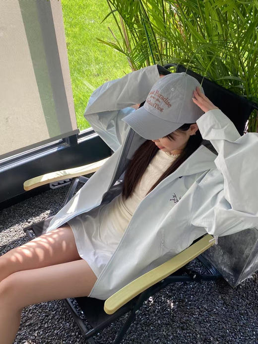 始祖鸟 新Beta系列 Light Weight冲锋衣 商品图4