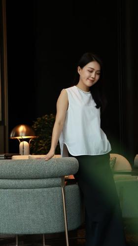 留白|简雅珍珠领设计感上衣（一口价）