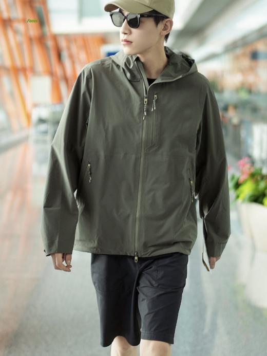 付款减库存，只有145件！！！轻量硬壳冲锋衣Lululemon City-to-Hike Waterproof Jacket 城市徒步夹克 商品图10