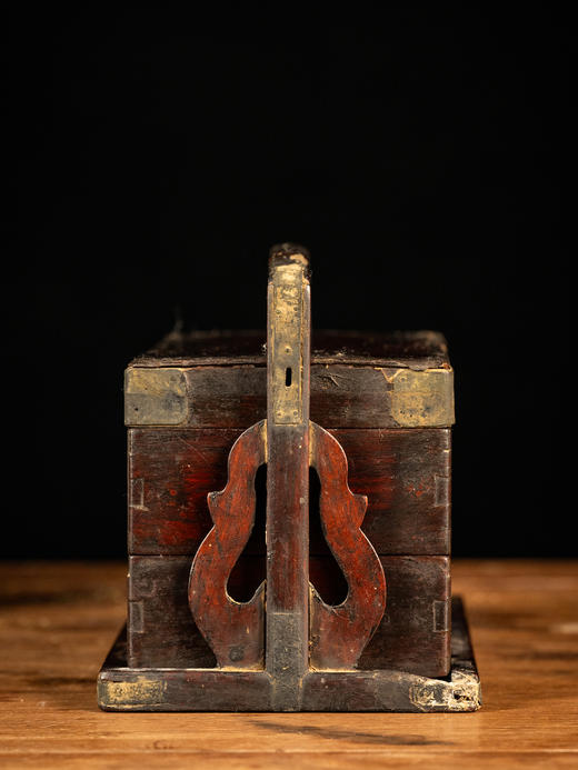 清中期	黄花梨两撞提梁盒 商品图3