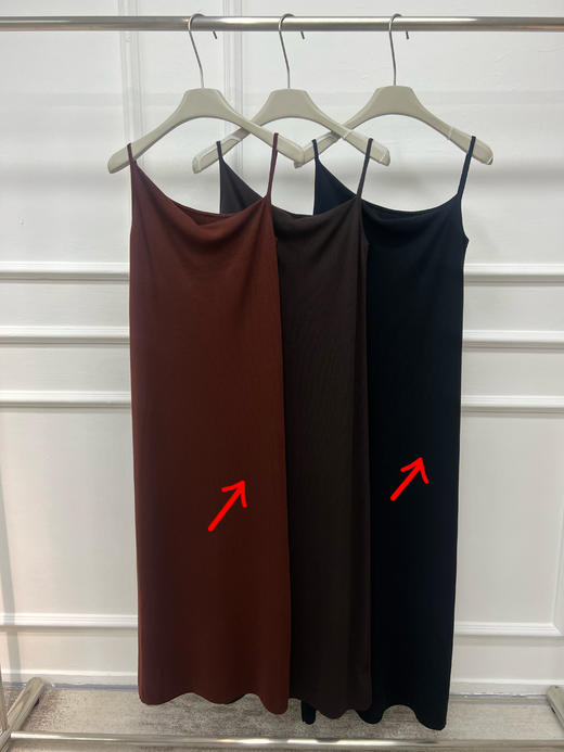 【门店同款】ENJOY秋季法式设计感针织吊带裙 159258290 商品图0