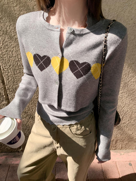 <曾小咸推荐>3.31现货秒杀 ！微信超特价！韩系爱心针织开衫+花边背心两件套 日常229.99 立减130 秒杀99.99！！ 商品图6