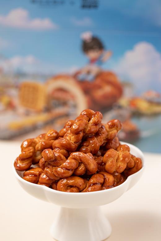 【周同学联名礼盒】梦幻糕点乐园礼盒1520g 商品图3