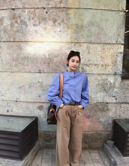 F032959显白蔚蓝色~早春新款新中式设计感领口盘扣气质衬衫 商品图8
