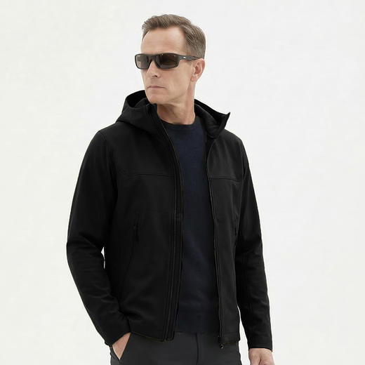 鹰爪奔袭者春秋薄款软壳衣 商品图1