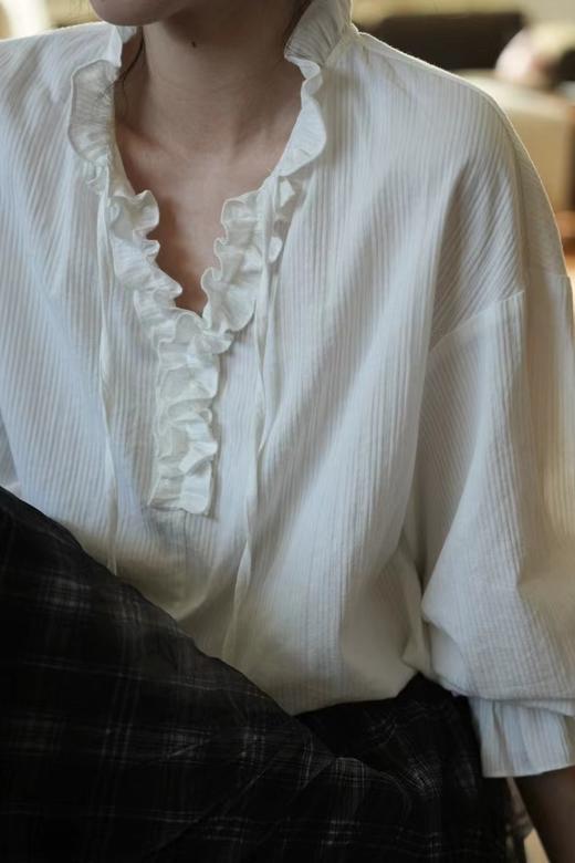 F032956法式浪漫花边领提花肌理荃棉全棉长袖衬衫 商品图5