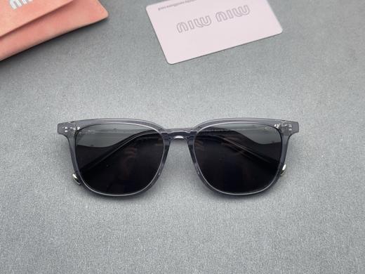 缪*缪新款太阳镜 墨镜 Mod: SMU B03-F（JH） 商品图7