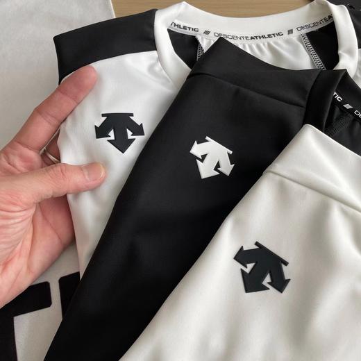 F032923三色拼接舒适运动训练服薄款T恤运动打底衫长袖 商品图5