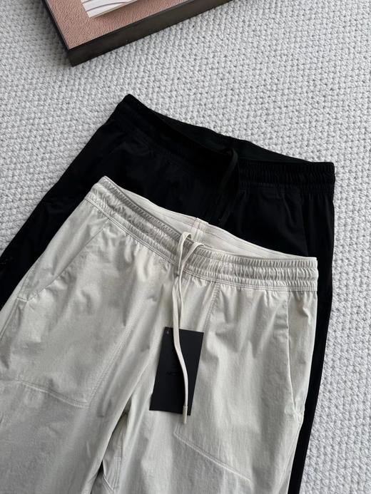 F032980通勤徒步梭织面料小标印花情侣松紧腰休闲长裤 商品图3