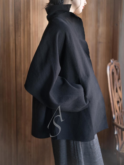 Boboutic 26SS 牛奶白/碳黑丝棉麻廓形夹克 商品图4