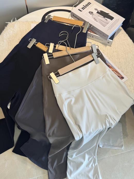 F032909复古轻薄裸感瑜伽运动打底裤阔腿高腰喇叭裤 商品图5