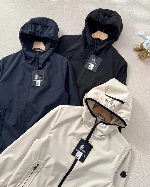 F032984春季新品简约大方男子商务休闲连帽夹克外套 商品图4