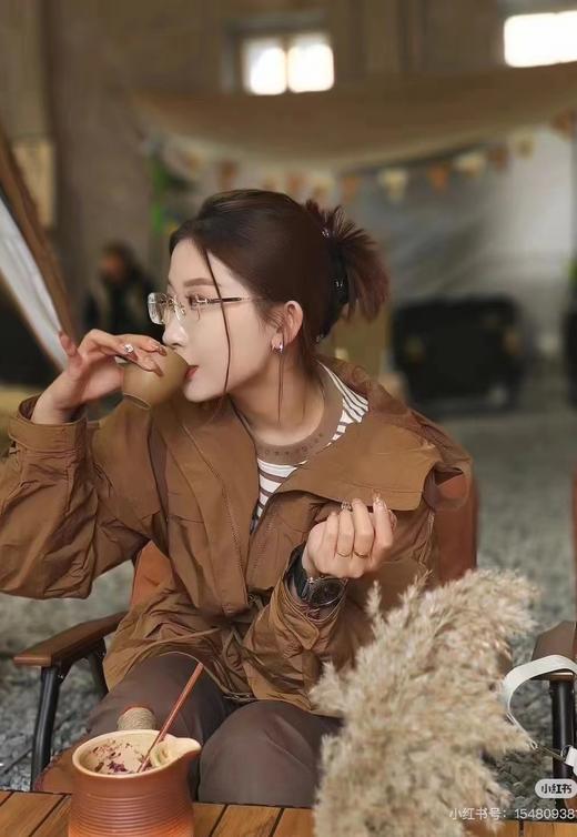 一店d Kolon女士蕞--新户外『收腰』梭织外套  一件可以封--神的户外风衣  这一季颜色也太好看了吧 完全长在了审美上 商品图11