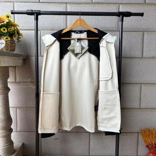 F032966春季户外休闲情侣款立体剪裁连帽针织开衫外套 商品图6