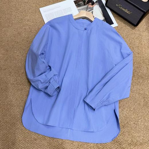F032959显白蔚蓝色~早春新款新中式设计感领口盘扣气质衬衫 商品图12