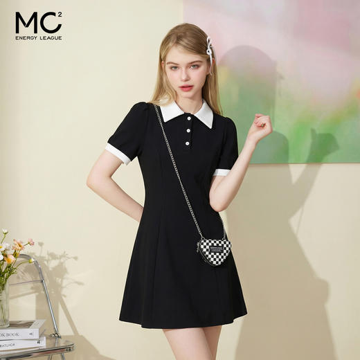 MC2撞色领polo连衣裙女夏季2024新款收腰修身显瘦小黑裙赠小包 商品图1