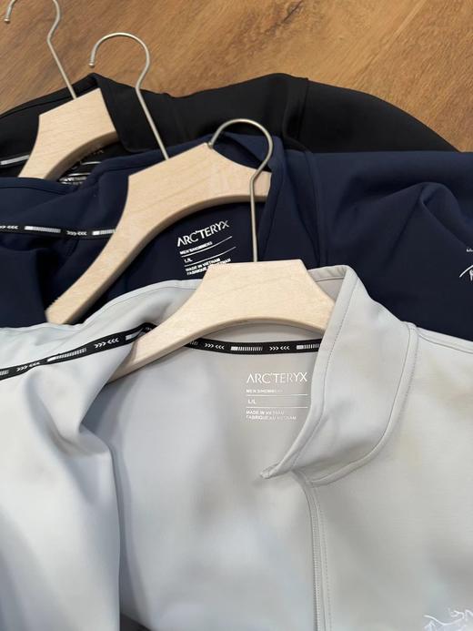 F032970春季新款立领日常休闲户外运动透气舒适外套 商品图2