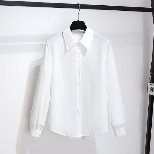 丁摩 长袖衬衫收腰加针织马甲背心两件套女早春慵懒风上衣6ZF-5517 商品图3