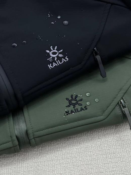 F032921春季新品户外情侣款连帽加绒软壳冲锋衣外套 商品图11