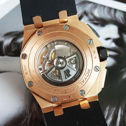 【95新】Audemars Piguet 爱彼26401RO.OO.A002CA.02自动机械机芯日期显示、计时44MM（男款）皇家橡树离岸型系列18K玫瑰金/陶瓷270326NJT25 商品图6