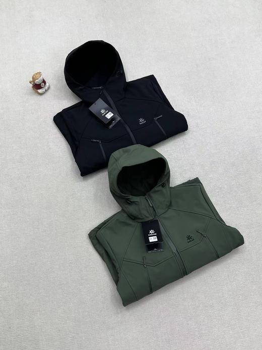 F032921春季新品户外情侣款连帽加绒软壳冲锋衣外套 商品图4