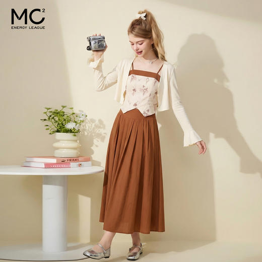 女装针织外披配抹胸吊带加长伞裙三件套S4221002 商品图0