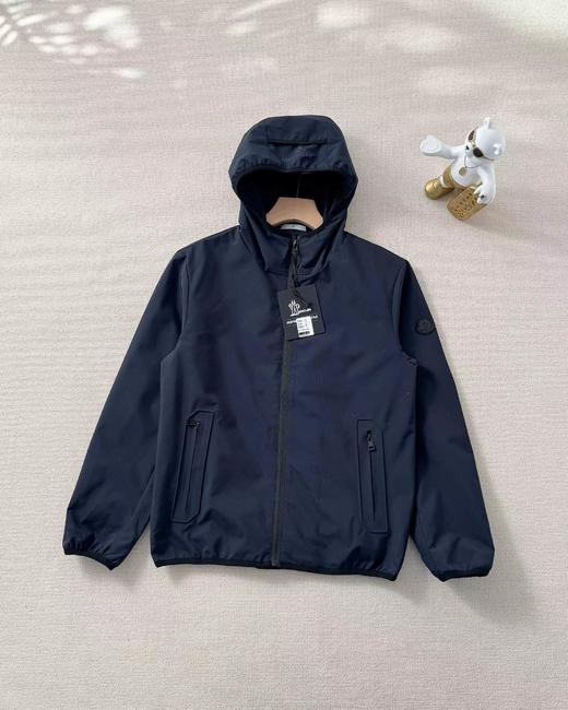 F032984春季新品简约大方男子商务休闲连帽夹克外套 商品图9