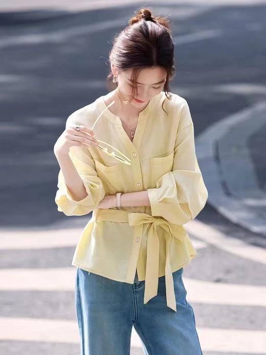 F032955夏季法式收腰新品亚麻显瘦中袖V领系带衬衫 商品图1