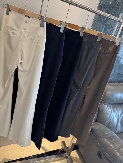 F032909复古轻薄裸感瑜伽运动打底裤阔腿高腰喇叭裤 商品图2