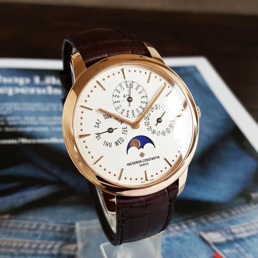 【95新】Vacheron Constantin 江诗丹顿43175/000R-9687自动机械机芯（21K金边陀）日期星期月份平闰年月相万年历41MM男款传承系列18K玫瑰金110326NJS29 商品图3
