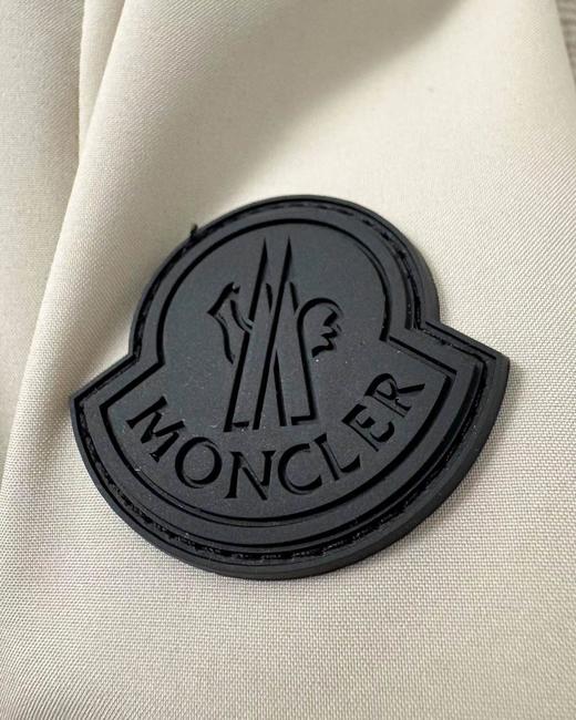 F032984春季新品简约大方男子商务休闲连帽夹克外套 商品图14