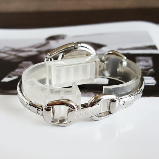 【95新】GUCCI古驰石英28MM（女款）马衔扣手镯腕表精钢230326NJM04 商品图5