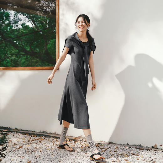 森马连衣裙女夏季凉感亨利领正肩纯色披肩2026新款优雅休闲风长裙 商品图2