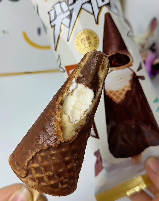 艾冰客尖脆筒香草味 商品图0