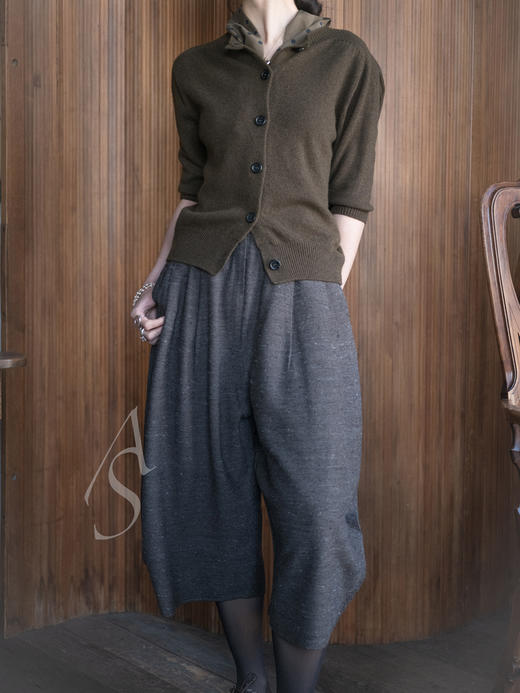 Boboutic 26SS 深灰星芒丝棉肌理针织褶裥茧型裤 商品图0