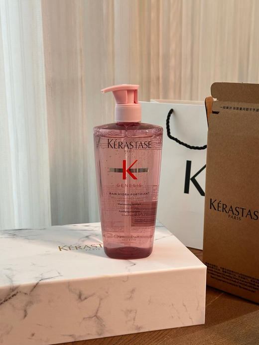 海免新品卡诗净油蓬松奢享礼盒5件套！
 套盒配置超划算 🎁
内含：卡诗元气姜洗发水500ML*1
➕卡诗元气姜洗发水 80ML*4.配手提袋 商品图2