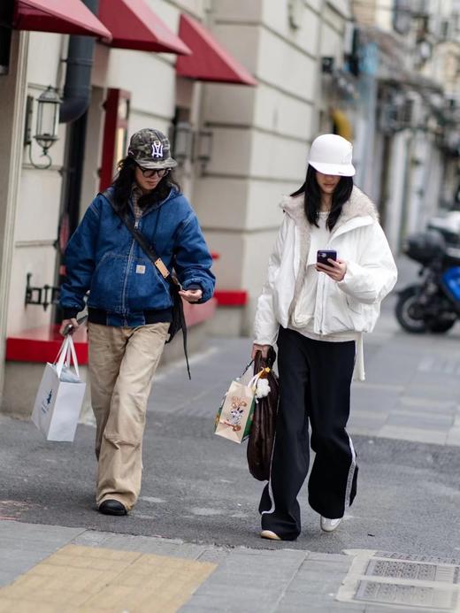 F032962美式工装风水洗做旧牛仔工装连帽夹克外套男女同款 商品图9