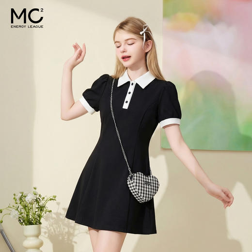 MC2撞色领polo连衣裙女夏季2024新款收腰修身显瘦小黑裙赠小包 商品图2