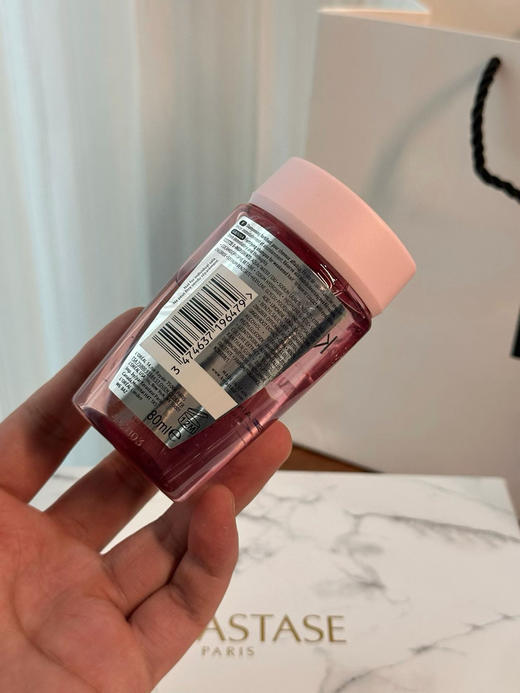 海免新品卡诗净油蓬松奢享礼盒5件套！
 套盒配置超划算 🎁
内含：卡诗元气姜洗发水500ML*1
➕卡诗元气姜洗发水 80ML*4.配手提袋 商品图5