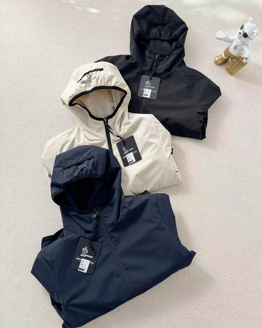 F032984春季新品简约大方男子商务休闲连帽夹克外套 商品图1