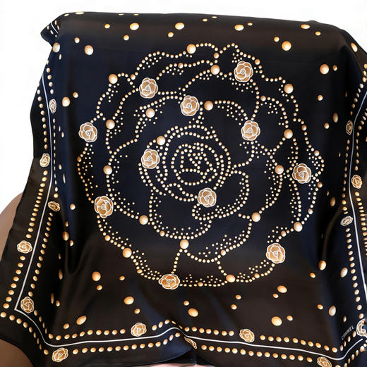 Chanel珍珠山茶花系列。白底山茶花。黑金山茶花。自己备注颜色。 商品图5