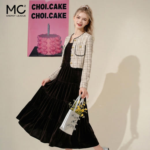 mc2气质显瘦小香风套装女2023秋冬新款法式复古千金风外套+吊带裙 商品图0