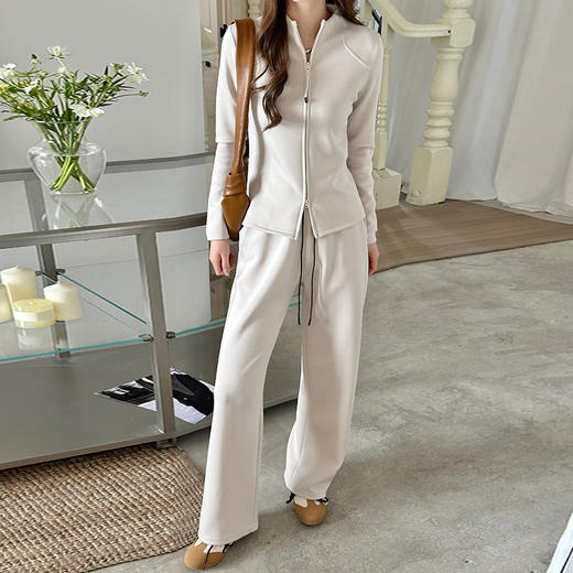 K.HIP 小蛮腰云感空气层套装 26027 云朵般亲肤舒适 高弹不勒 自由舒展 运动不拘束 商品图14