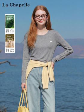 天猫同步【绵羊毛+莱赛尔】拉夏贝尔/La Chapelle舒适好穿圆领字母标下摆弧形显瘦长袖T恤