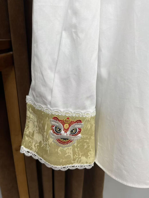 原单新款重工小醒狮衬衫 商品图3