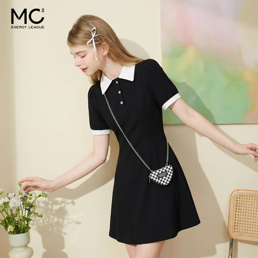 MC2撞色领polo连衣裙女夏季2024新款收腰修身显瘦小黑裙赠小包 商品图0