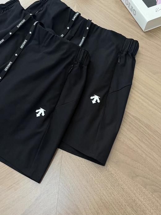 F032981运动版型裁剪女子破风Pro防泼水挺括有型梭织短裤 商品图1