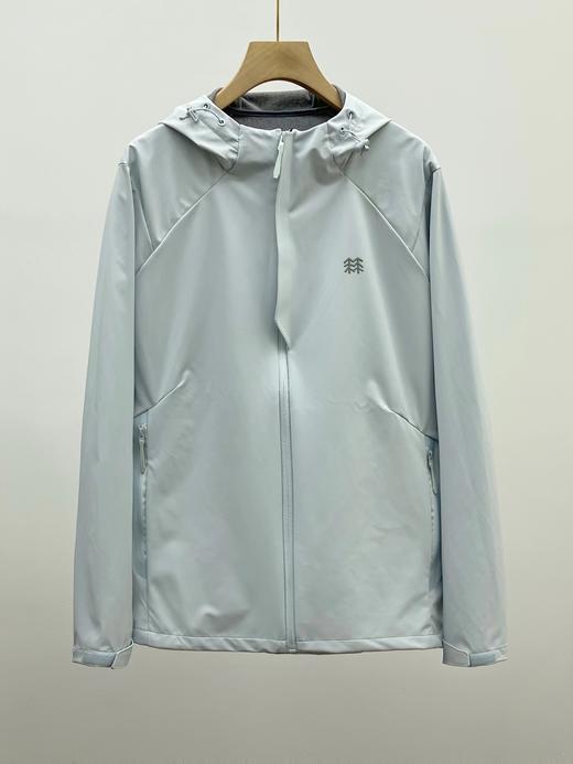 F032975男士户外休闲外套防风防水透气轻量硬壳冲锋衣 商品图4