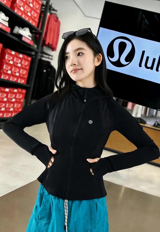 F032948夏季新品女款时尚透气网纱修身连帽防晒衣 商品图6